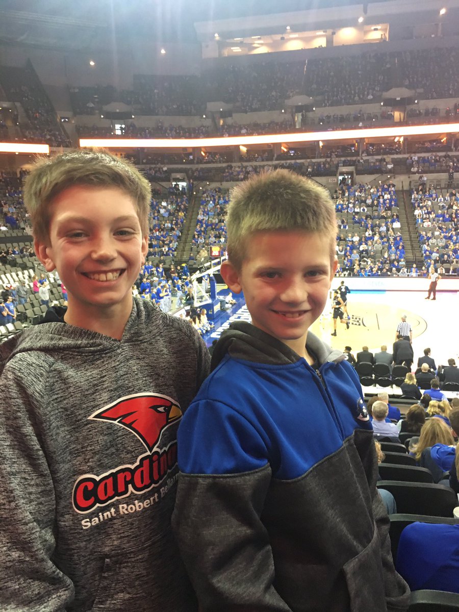 AmyPatt69115377's tweet photo. Future Jays! #gojays https://t.co/5WZgIjJCI8