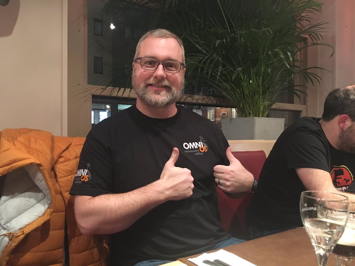 OmniOSce's tweet image. Came across someone else in an #omniosce shirt! #illumos #omnios #fosdem