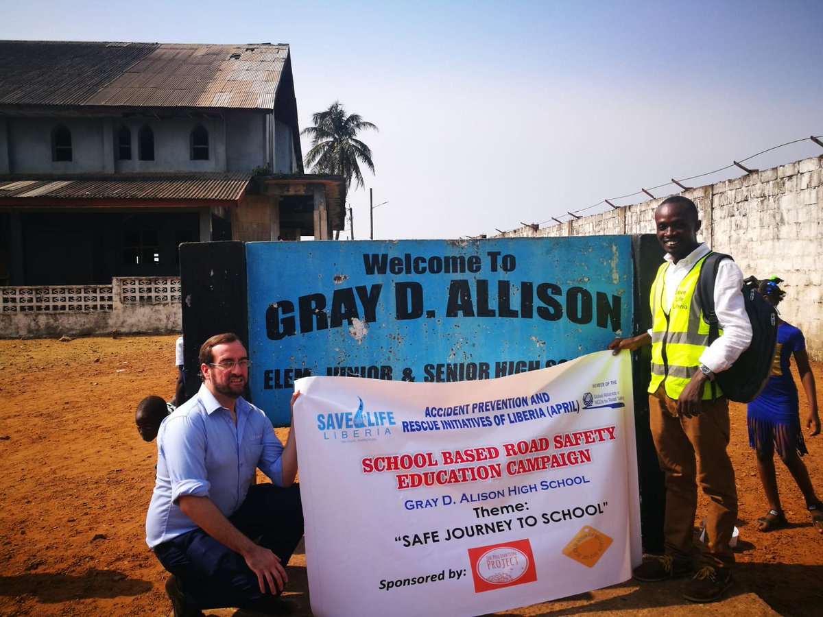 SaveLifeLib's tweet image. Thanks to @Pollinationproj for helping us create #safe_journey for school kids in Monrovia, Liberia. We have widened our scope  from #ADVOCACY, to lowscape  infrastructure and school-based Road safety  education in dangerous crossing zones in Monrovia.