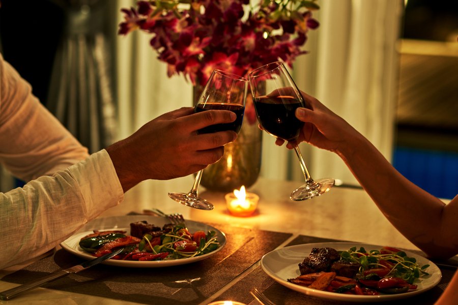 TelawayUSA's tweet photo. The Best Places for a Quiet Date Night in Los Angeles From TelAway. Read it here on https://t.co/m9KiDkU1Ym #Datenight #Losangelesdatenight #Quietdate #Restaurant #Nightlife https://t.co/9f78g0KXtz