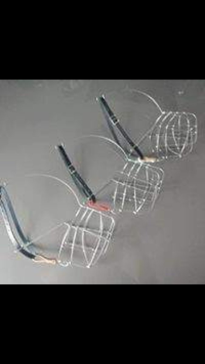 TopspotC's tweet image. Race muzzles with leather straps and the deep made ones 
All sizes £7.50
