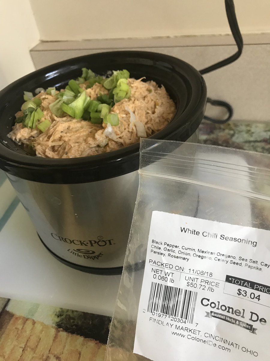 ColonelDe's tweet image. Happy Football Day! Sharing from Susan Giebler an avid cook and huge Colonel De fan...
“Seriously — this Buffalo Chicken Dip never taste better — added 2 t. of The Colonels White Chili Seasoning! 4 shredded chicken breasts so adjust accordingly. “