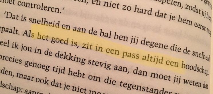 pastasport's tweet photo. Als het goed is, zit in een pass altijd een boodschap *quote Willem van Hanegem #buitenkantlinks @NieuwenhofFrans https://t.co/2wqUOTceTp