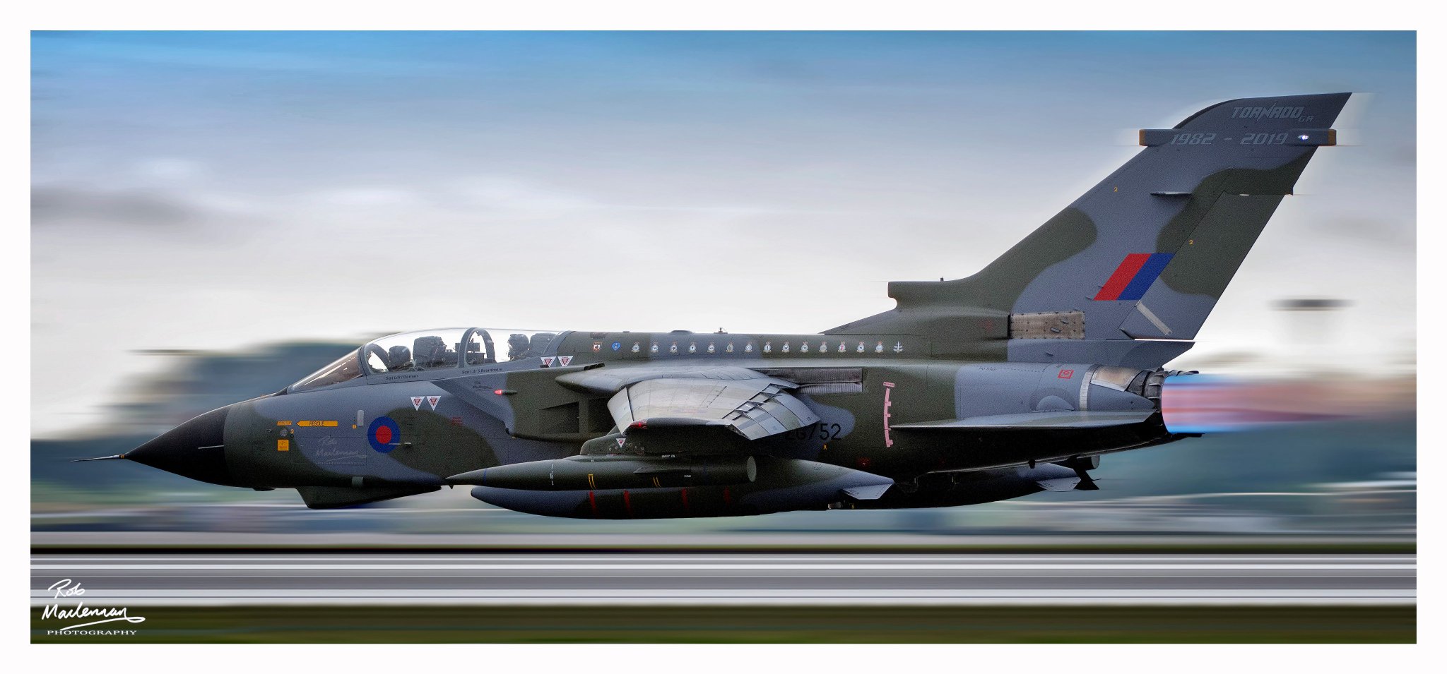 DygpOPfXgAAwvaS.jpg:large