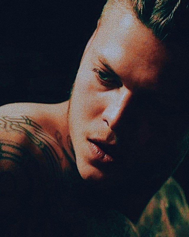 — ۵ 𝚃𝚘𝚍𝚊𝚢. . . 
           
            𝙸'𝚖 𝚝𝚑𝚒𝚗𝚔𝚒𝚗' 𝚊𝚋𝚘𝚞𝚝 𝚝𝚑𝚎 𝚝𝚑𝚒𝚗𝚐𝚜 

    𝚝𝚑𝚊𝚝 𝚊𝚛𝚎 𝚍𝚎𝚊𝚍𝚕𝚢.