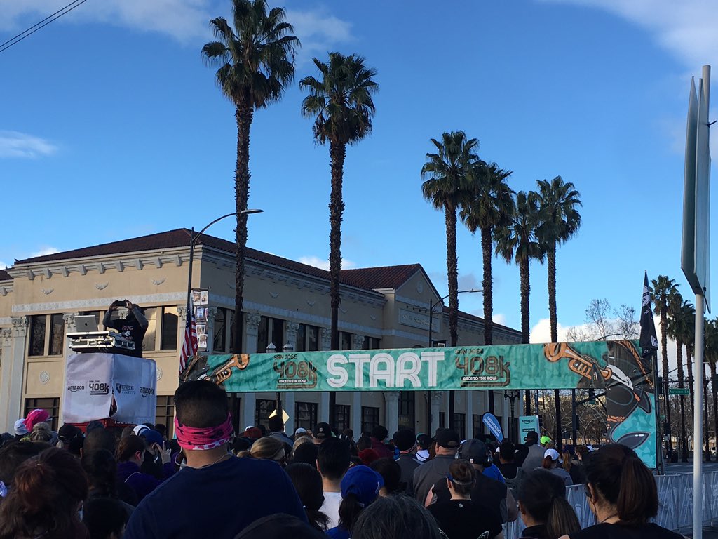CharP_RN's tweet photo. Woke up early on a Sunday to run the #408k from Downtown San Jose to Santana Row!! #RaceToTheRow
#ImGonnaBeSoreTomorrow 🏃🏻♀️ https://t.co/WupKL4ro2v