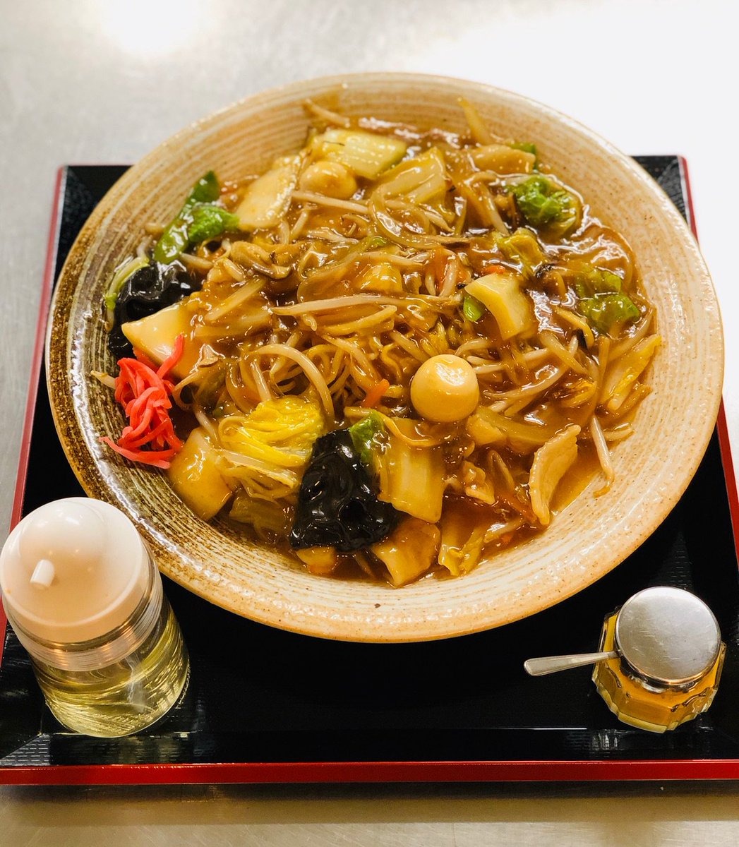 苫小牧温泉ほのか Pa Twitter 本日は苫小牧温泉ほのかお食事処 販売数第１位 の あんかけ焼きそば をご紹介します 従業員からも人気を誇る商品で シャキシャキお野菜と豚肉 海鮮の具が 餡とからまってうまい 量も多く男性からも女性からも人気です