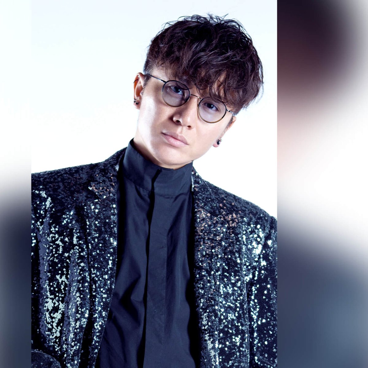 関ジャニ∞ 安田章大 公式写真 ④ Dyh8NQlUUAAOrBi.jpg