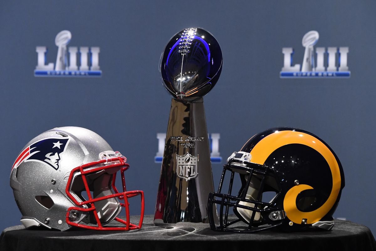 TheTapBC's tweet photo. Happy #SuperBowl Sunday! We’ve got some killer food specials during the big game: Asada Burrito, Ground Beef Tacos and our new Tap #Tachos (nachos made from #TinyTacos) and they are delicious! 🏈 PLUS $1 PBR 🍺 https://t.co/eS3cM18Q2n