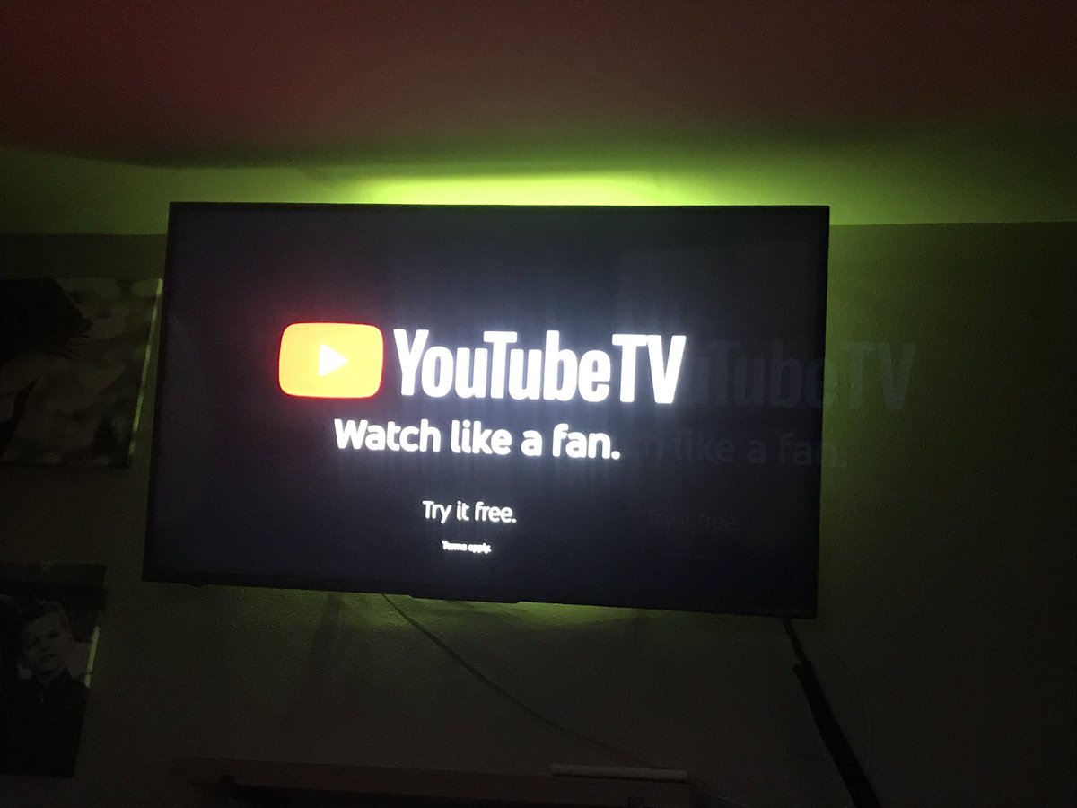 #SuperBowl53 pregame brought to you by <a href="/YouTubeTV/">YouTube TV</a> which also has the game streaming... <a href="/CBS/">CBS</a> is screwed lol