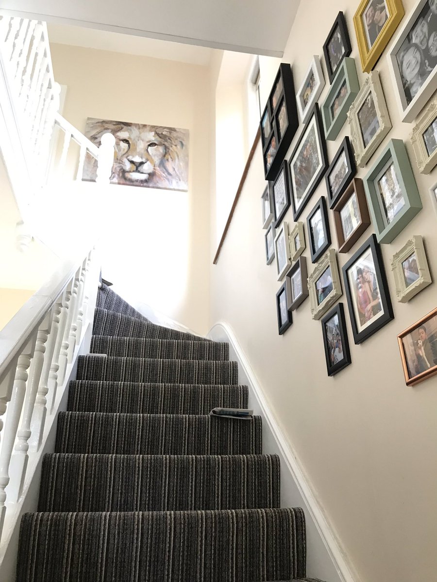 CloRawr's tweet photo. Hallway coming along nicely now! We have a massive mirror to go up where the lion canvas is currently #diy #alldonebyme 🥰🥰 https://t.co/KlIzvgcHy2