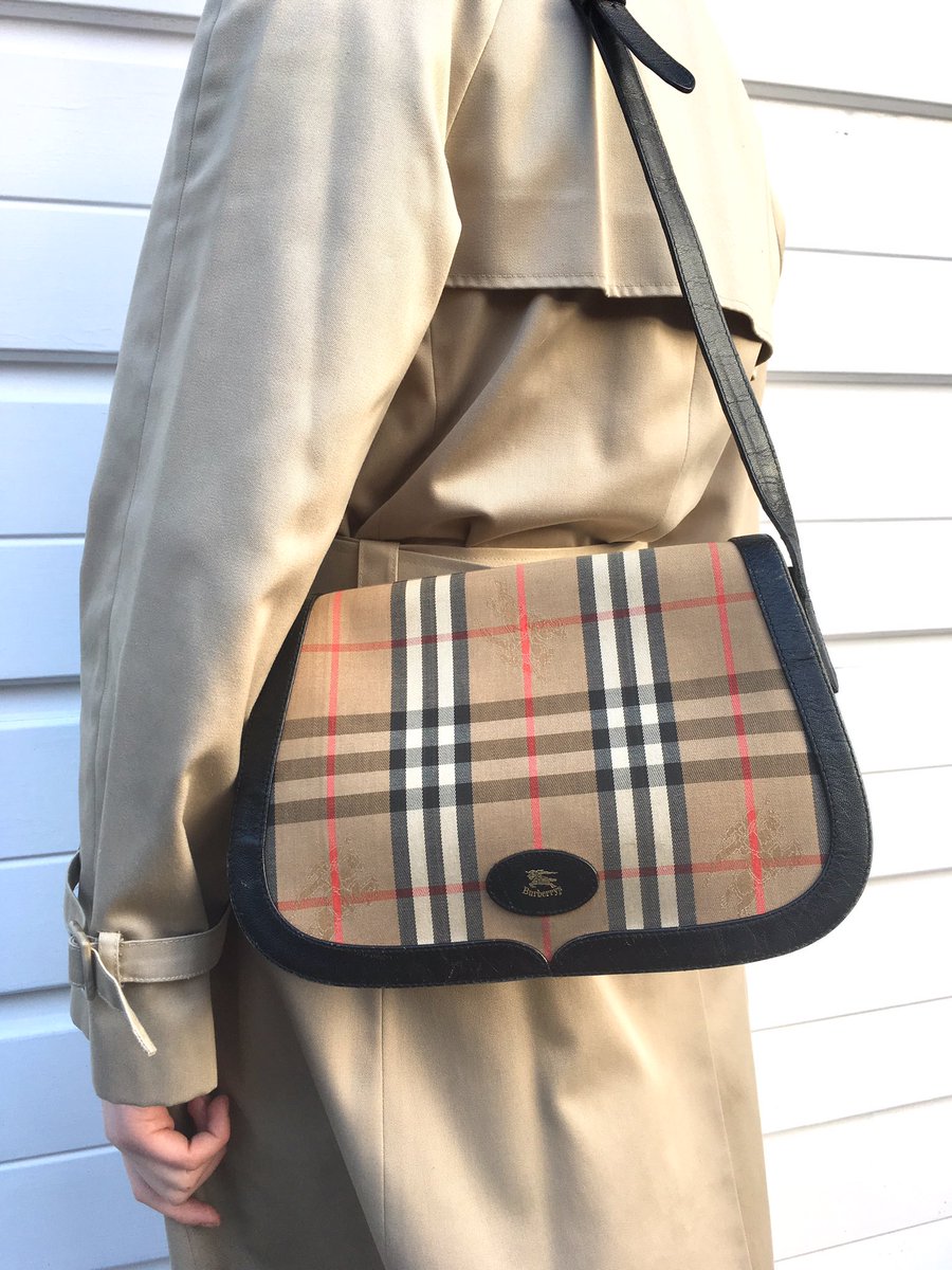 BackInTheDay20's tweet image. Designer bag drop coming soon to our @depop &amp;amp; @ASOSMarketplace shops! I think I’m in love with this one! #depop #asosmarketplace #burberry #vintageshop