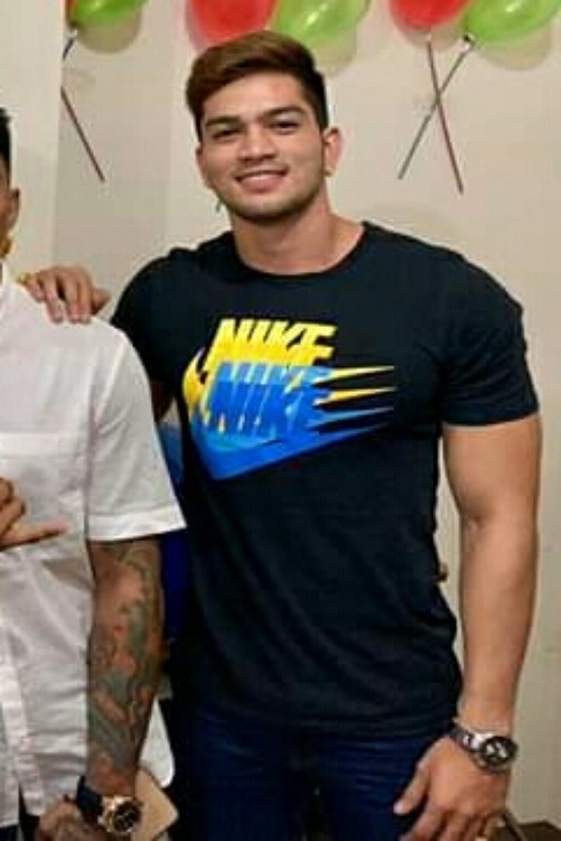 GuysManila's tweet photo. No Shirtless Photos of Clyde Johnson
Hot or Not!?
Awesome😘😘😘😘😘😘😘😘😘
Or
Awkward😤😤😤😤😤😤😤😤😤😤 https://t.co/TGwRDHEQPr
