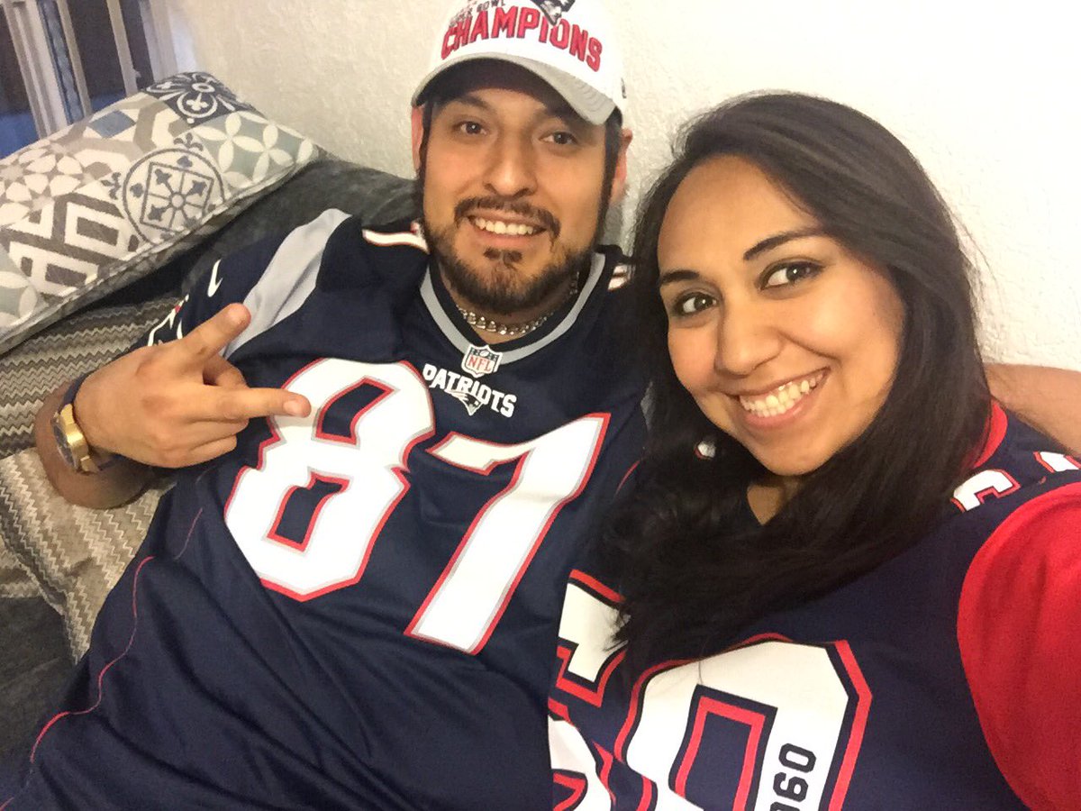 evitaprixiosa's tweet photo. @ritualnfl #LaLeyDelMasFuerte PATRIOTS con todo https://t.co/1BOX5URbb1