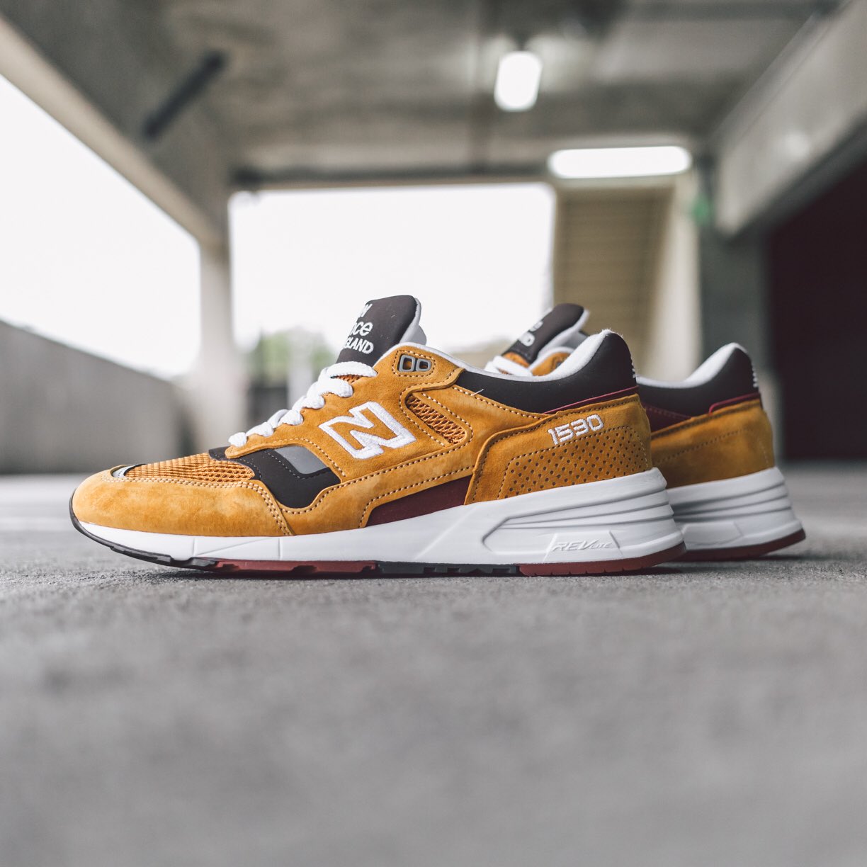 new balance 1530 inca gold