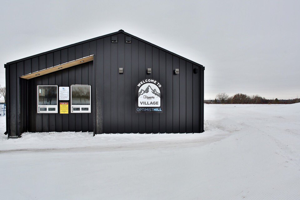 Great looking warm up lodge built by <a href="/3twentyInc/">3twenty Modular</a> at the new Optimist Hill.    Projects like this are a prime example of what a strong community can achieve.  Glad to be a small part of this big project.  #Hy-Grade