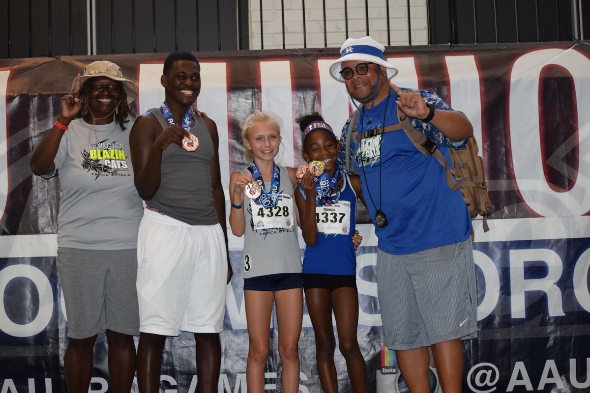 blazin_cats's tweet photo. 2018 AAU Junior Olympic Games
#Champions #AllAmericans #LexingtonBlazinCats #C2KStriders #WeGoBeastMode #CoachDerek #CoachPamRaglinAndrews #CoachDuncan #GoTheDistance #DistanceCrew #AvenJoannaAaronington https://t.co/cPosf49CyN