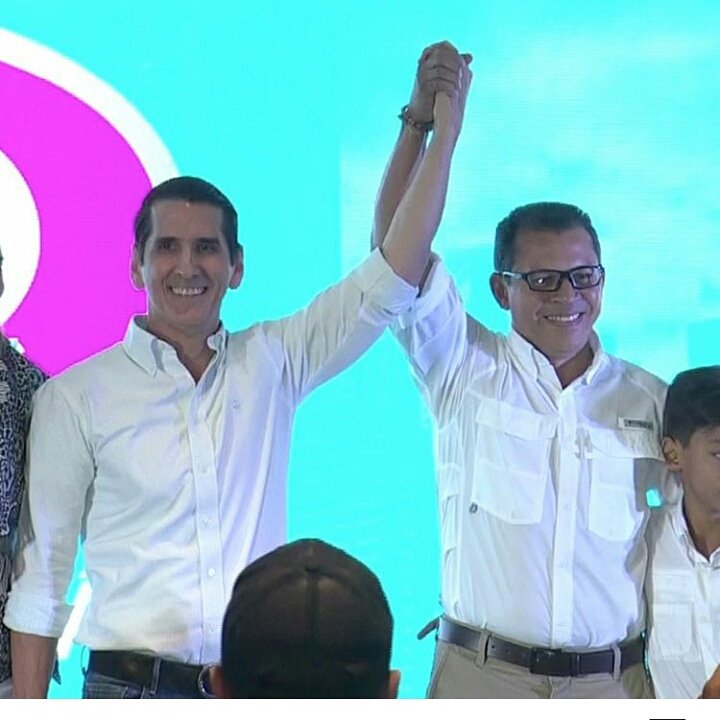 @lcamachocastro <a href="/romuloroux/">Rómulo Roux</a>  <a href="/joseraulmulino/">José Raúl Mulino</a> NO me convence aun RR para Presidente x su familiaridad con JCV, sin embargo debo.aceptar que la mejor opción Para Vice Presidente fue la de LUIS CASIS y por esta decisión acertada considero q es la mejor fórmula para MAYO próximo...