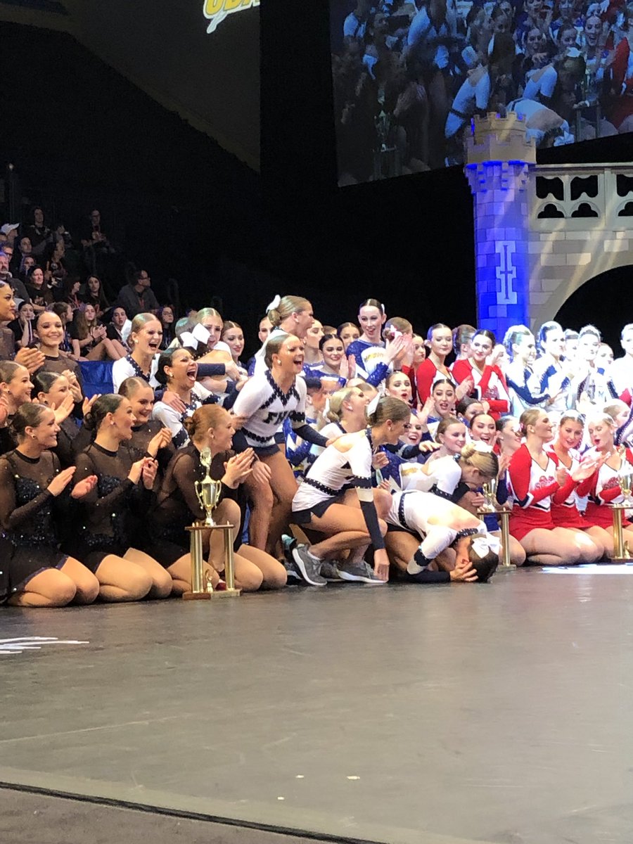 Congratulations to the 2019 National Champions in Small Varsity Jazz, Farragut High School! #UDAnationals