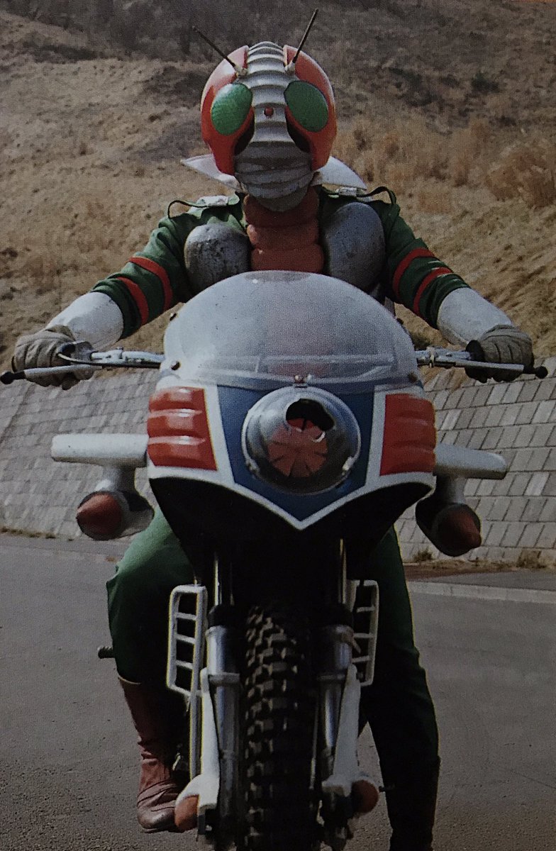 仮面ライダーV3 ハリケーン特集… ダブルライダーが新サイクロン号の