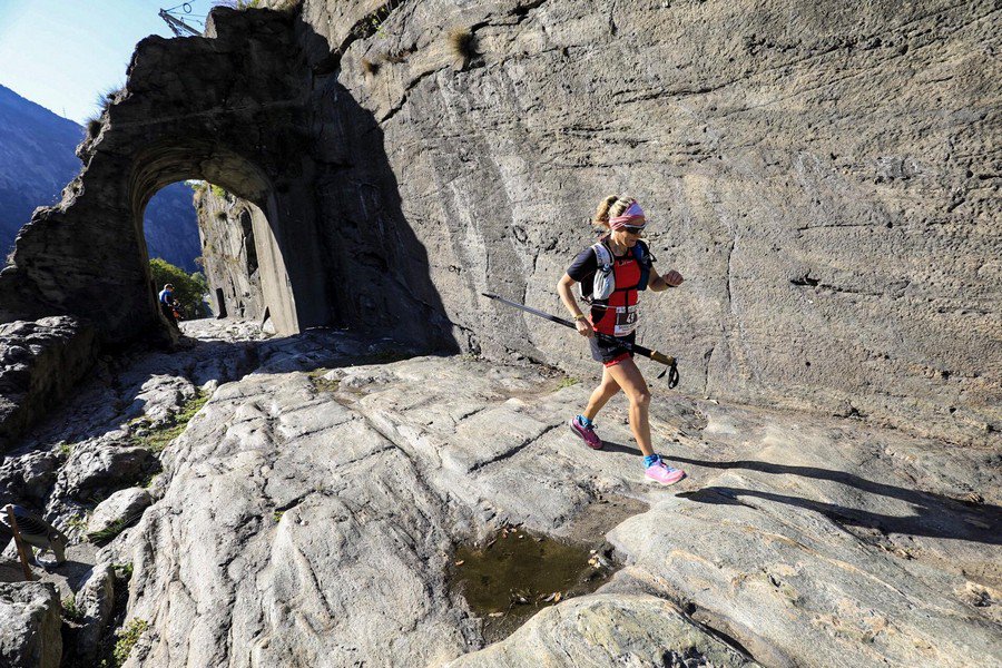 Las 100 inscripciones para el #TorDesGlaciers, la nueva prueba de 450 km del #TorDesGeants han durado tan solo 2 minutos. Casi una inscripción cerrada en cada segundo desde que salieron a la venta. ¡Estamos locos! Info de la carrera: desni.in/y3dbr