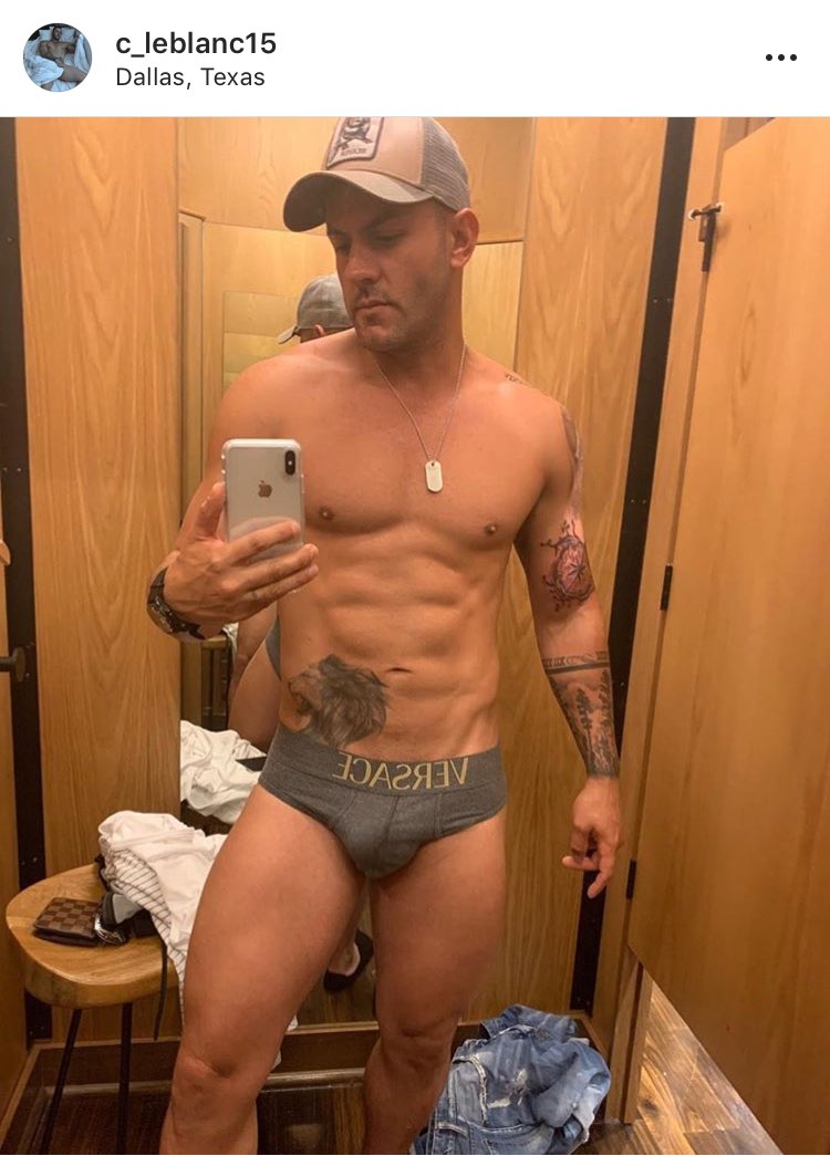 eroXzone's tweet photo. #picoftheday #guysofinstagram #boysofinstagram #menofinstagram #hotboys #hotmen #hotguys #guysofig #boysofig #menofig #hotboy #hotguy #stud #bigbulge #bulge #gaybulge https://t.co/HAS54Xz4AL