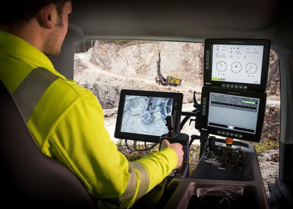 im_mining's tweet photo. .@epirocgroup has bagged a $44 million order from @AngloAmerican to deliver #drilling equipment, such as the #PitViper 351 and #SmartROC D65 drill rigs, to the #Quellaveco #copper project in #Peru https://t.co/fQKmgVe9TM #miningOEM #copperprojects #miningequipment #Perumining https://t.co/3j1NiaD0HG