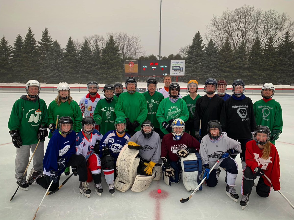 USAwbandy's tweet photo. Super Bowl Sunday skate today was a huge success! Thanks to all who came out to get some ice time before the big game!
🇺🇸🏑🏈🌲
#USABandy #SuperBowlSunday https://t.co/fnJWUah8Bg