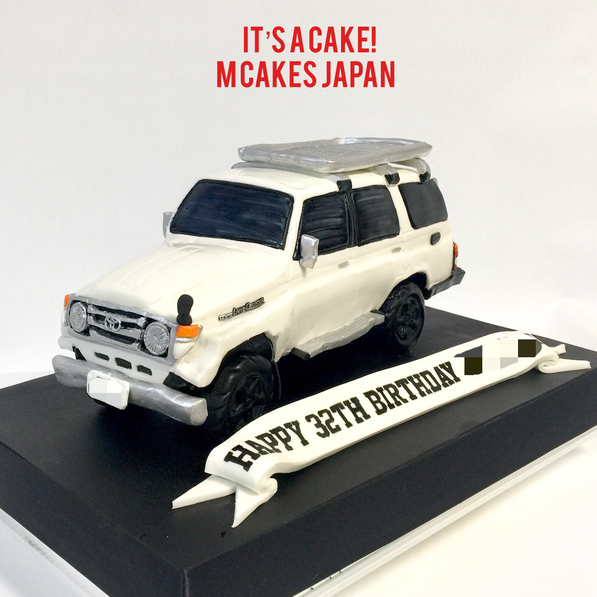 M Cakes Japan エムケーキ ランクル70型車ケーキ 凄く難しい形のケーキでした T Co Pzhomv1rgw Twitter