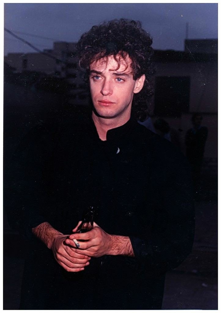 ImagenRetro's tweet image. Hagamos un hilo con fotografías de Gustavo Cerati...