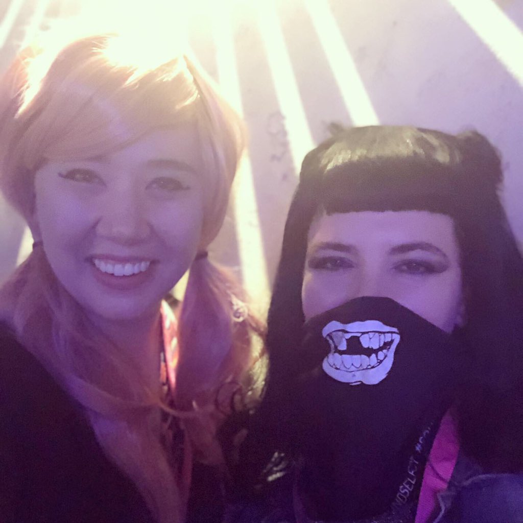 poofichu's tweet photo. Huzzah!! We dressed up and did a thing! Go pink team 💖🤖 #alitaexperience https://t.co/Mbp19yGt28