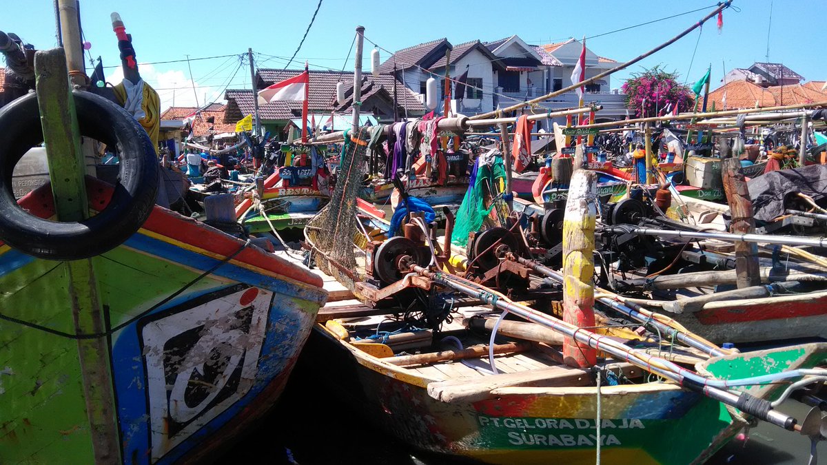 kpdfoto3's tweet photo. Perahu Nelayan di Gebang, Kabupaten Cirebon, Jawa Barat

#nelayan #perahu #gebang #cirebon #jawabarat #kpdfoto2 https://t.co/vgN1PekIAK