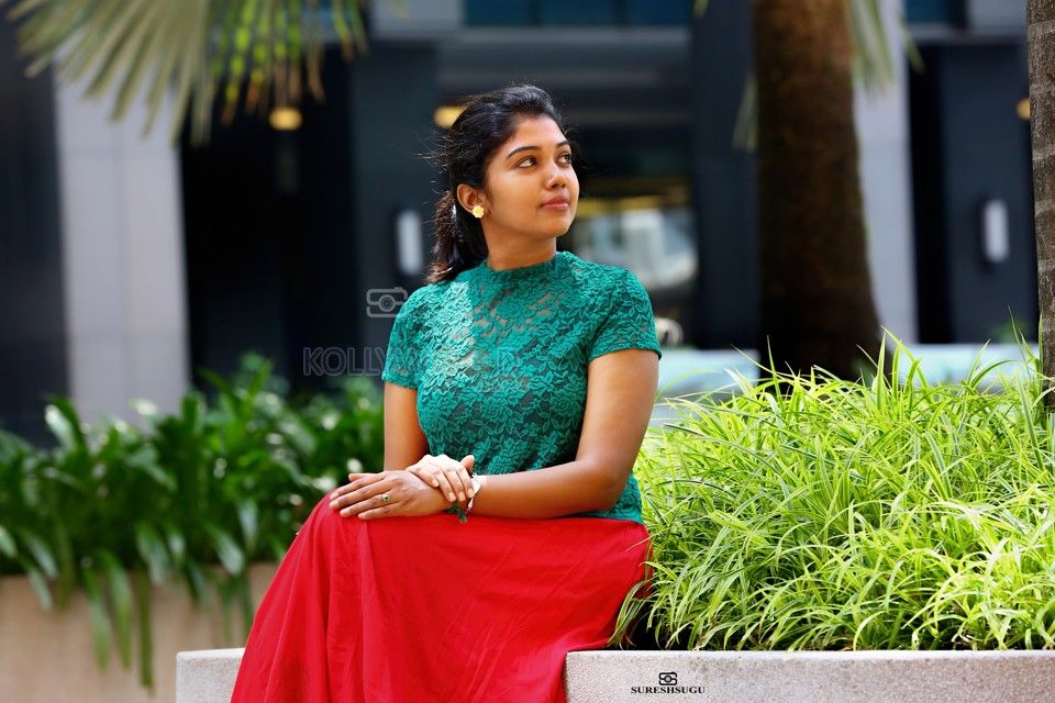 Actress Riythvika. For more photos - buff.ly/2WF0aPV

#Riythvika #Actress #Model #Pictures #PhotoGallery #Gorgeous #Stylish #Bold #Kollywood #Cute #Bubbly #Glamorous #Photos #Cinema #Celebrity #ActressPhotos #OdavumMudiyathuOliyavumMudiyathu #BiggBoss2