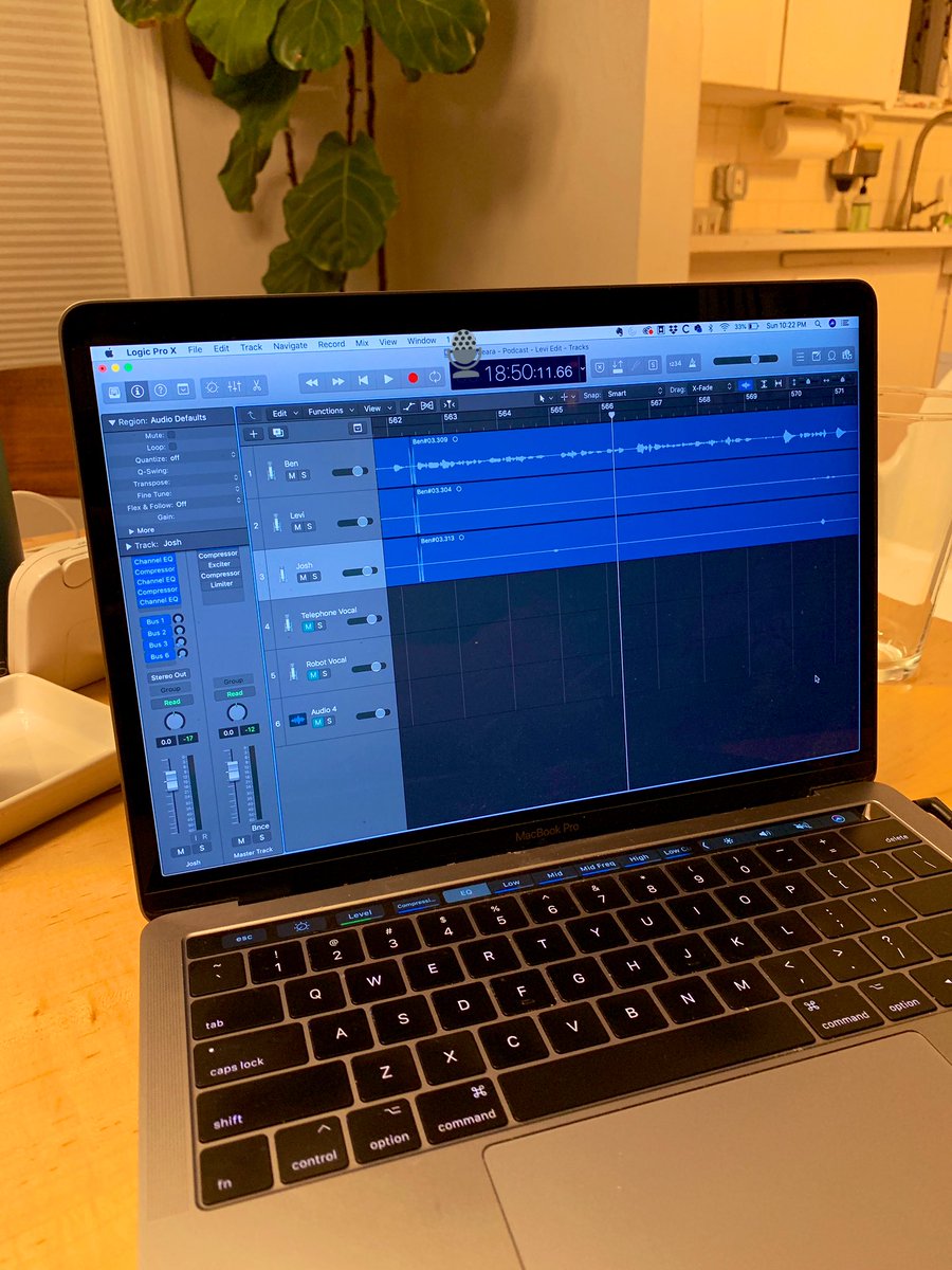 KeysPodcast's tweet image. Late night working on two new episodes that we’re pretty excited about with friends from @Huckberry &amp;amp; @Rivian. #podcast