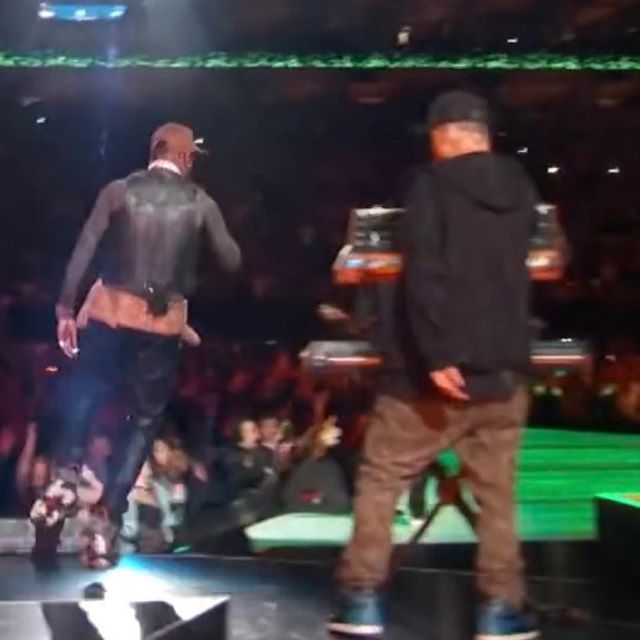 therealmikedean's tweet image. We did it @travisscott @ogchaseb #superbowl #check #check bit.ly/2D5PGQF