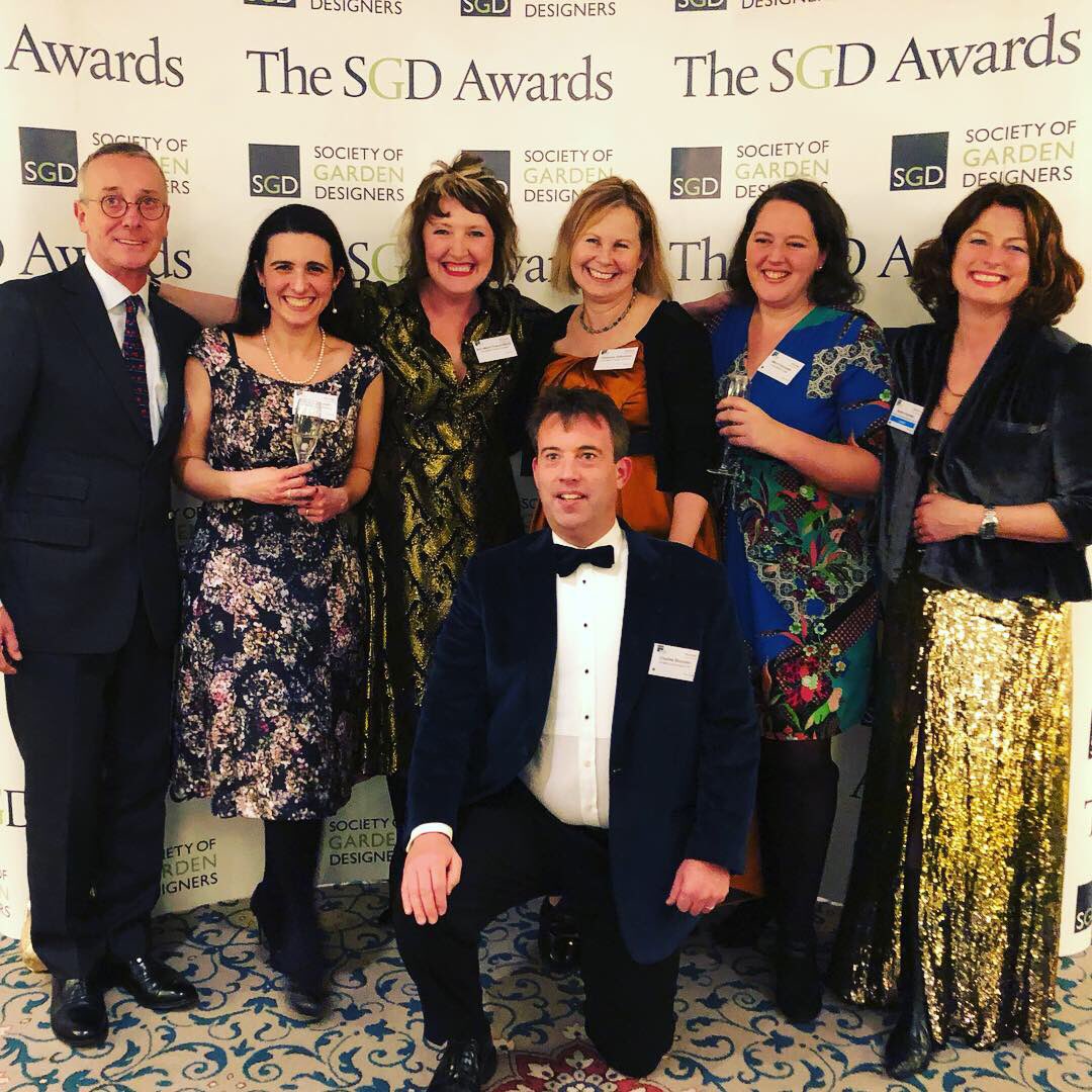 WHAT A NIGHT! Fabulous to celebrate the successes of our wonderful industry with my #AMPG team, both the core staff, and of course, in the second pic, our honorary members!
Also, delighted to see so many women winning awards! @The_SGD