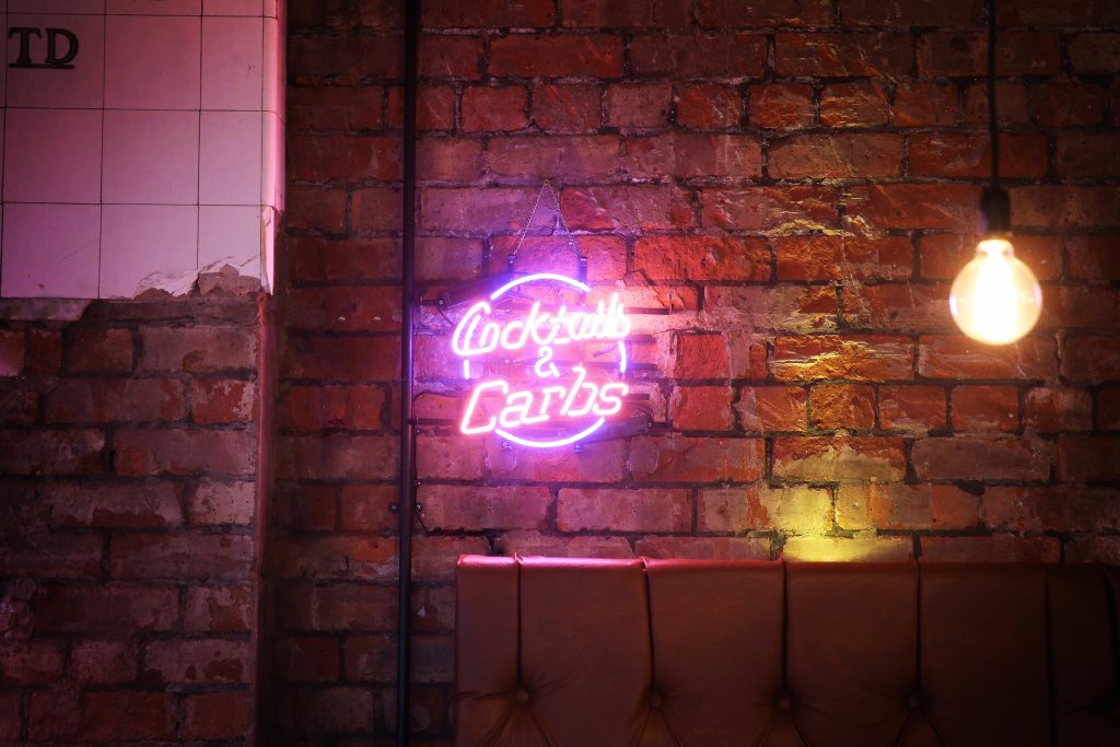 the_laundrette's tweet photo. Weβve got get up and go neon vibes to help you through Monday β‘οΈβ¨π« #openfrom10 #laundrette #breakfast #mondaymotivation #wegotyou https://t.co/mu9kcOhIIN