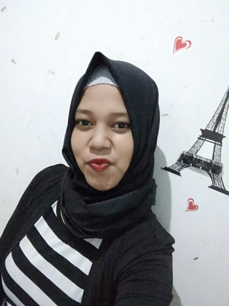 FitriErsya99's tweet photo. Karna dirimu aku selalu tersenyum❤❤ https://t.co/XDH4v84vC9