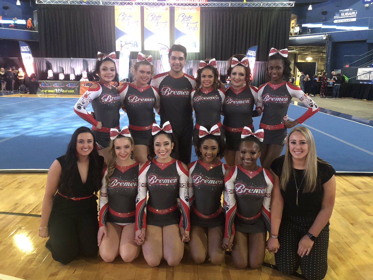 BremenHS_Cheer's tweet photo. So proud of this team. We accomplished our goal, we competed at IHSA State!

One of our best performances saved for last! 

Thank you to these 10 athletes  for their hard work, dedication and unwavering loyalty to our program this season ❣️ https://t.co/u0AW8OwXw0
