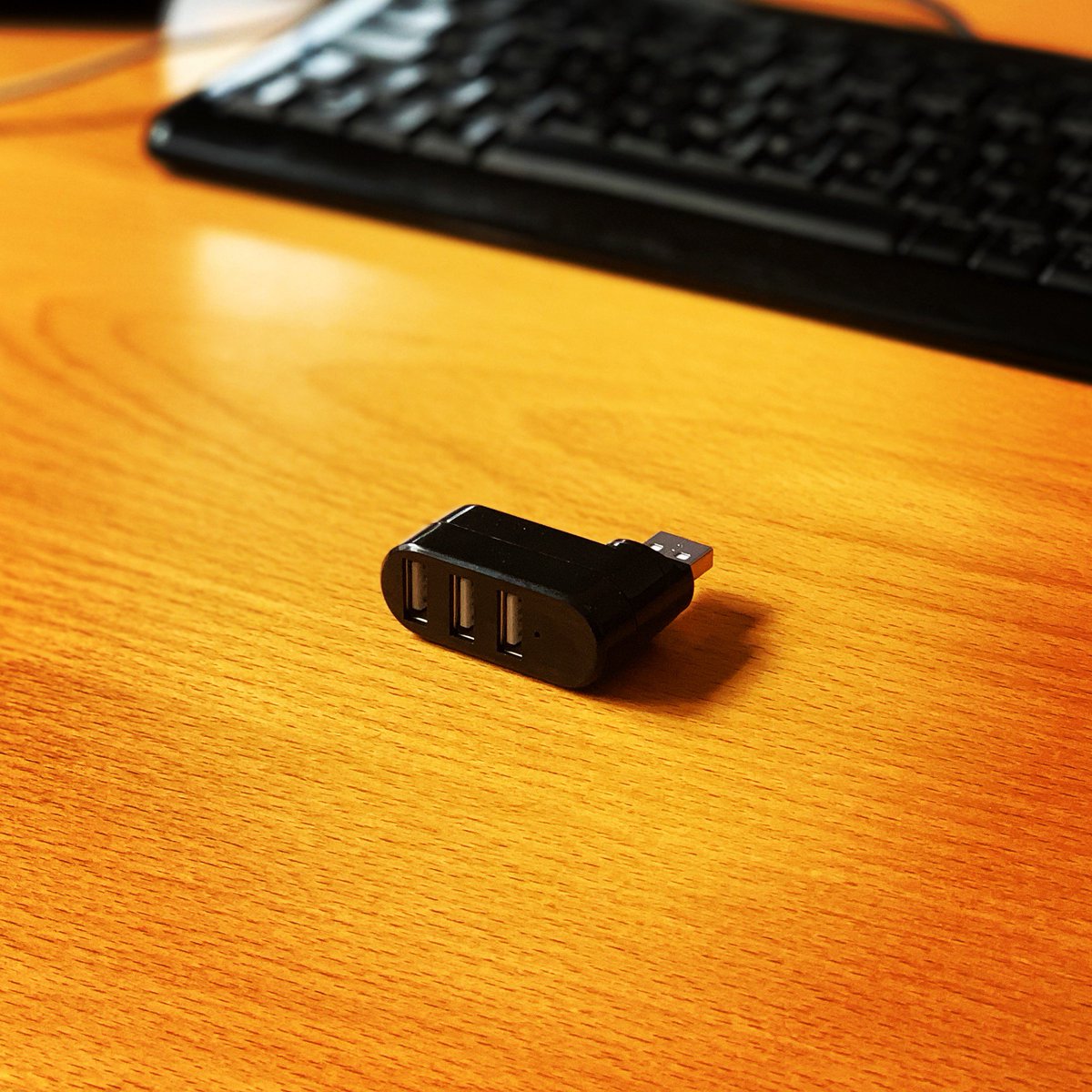 scipag's tweet image. Do not trust USB devices. Never. Our experts explain in our custom user awareness workshops. Just contact us!

#userawareness #awarenesstraining #usbdevice #cybersecurity #itsec #compromise #malware