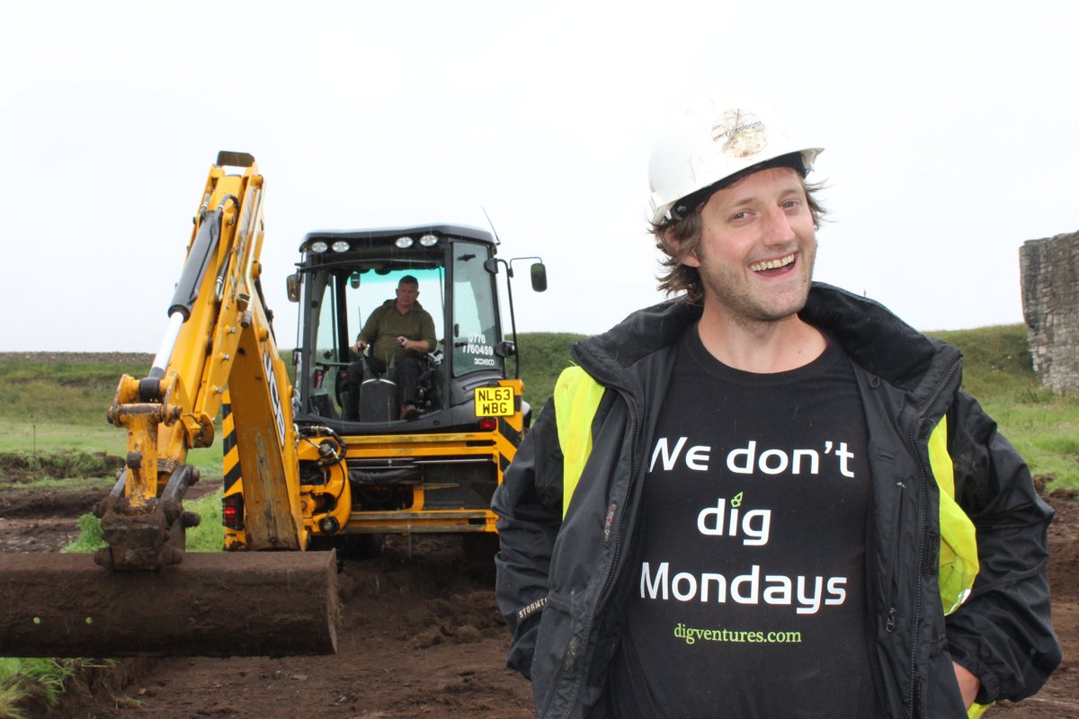 We might not dig Mondays, but we definitely dig Thursday nights! Join us this Thursday at 5:30pm at <a href="/LincolnCastle/">Lincoln Castle</a> to hear all about the amazing discoveries made by <a href="/TheDigVenturers/">DigVentures Archaeology</a> volunteers from their Head of Fieldwork Chris Casswell (@CasswellArch)!