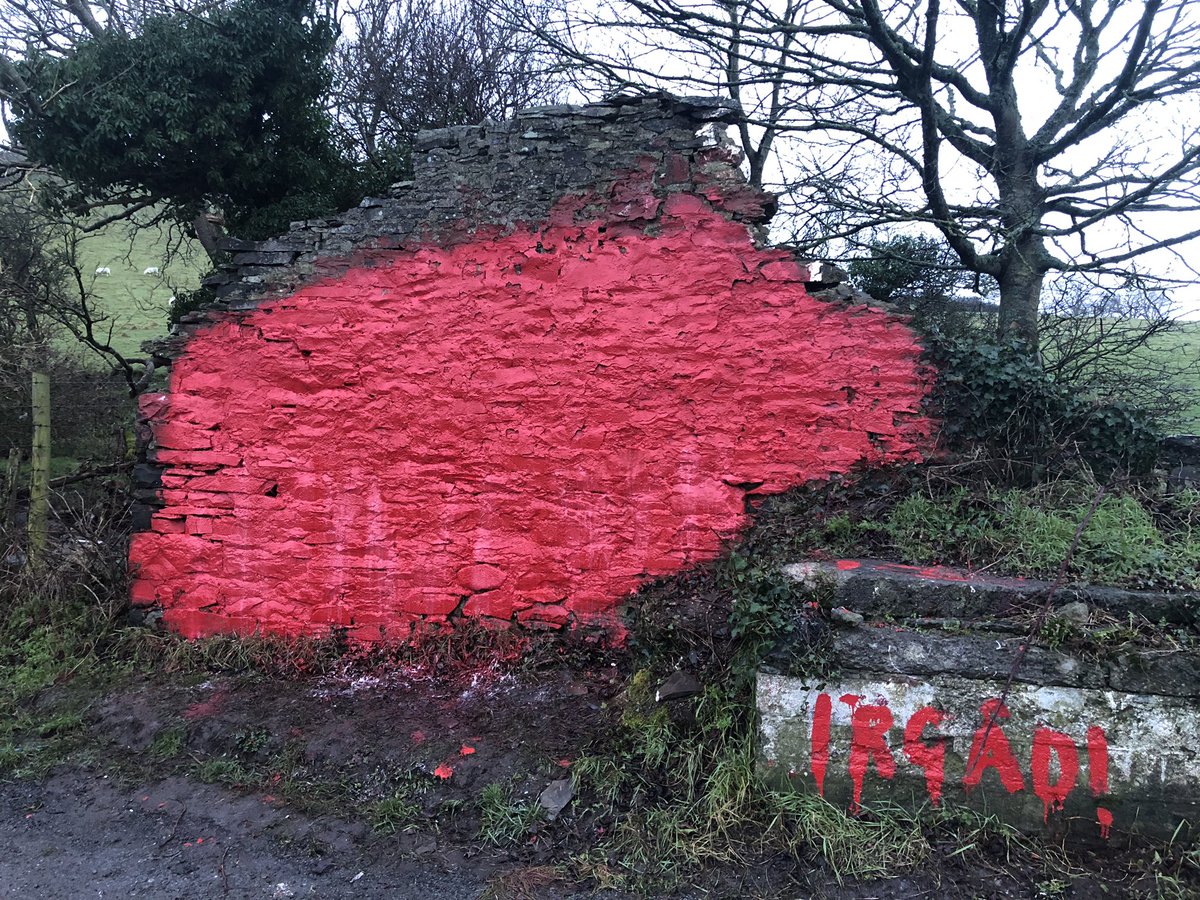 Jez_B's tweet photo. Elvis has left the building #CofiwchDryweryn https://t.co/6AZYVV2ILl