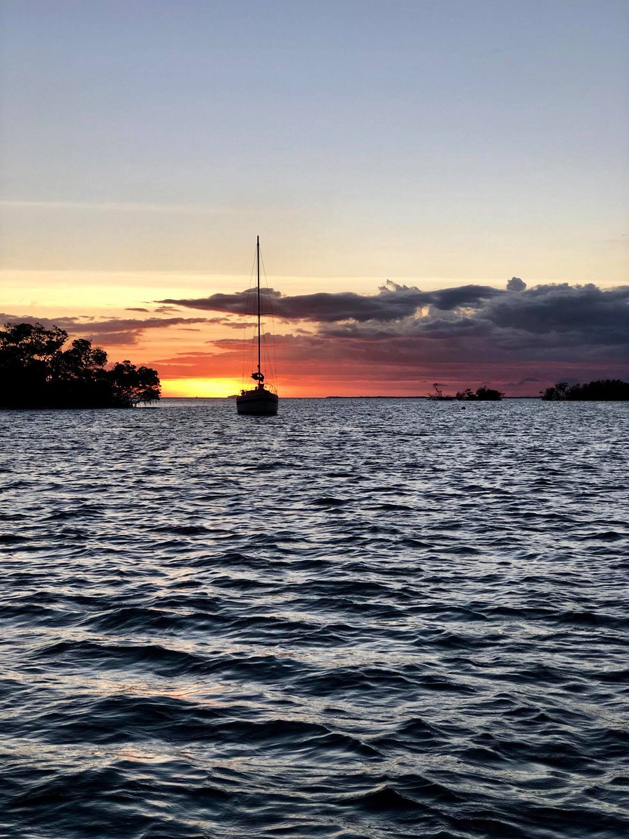 2MonkeysTravel's tweet photo. Yesterday's sunset view from Empress ⛵️ @CTPuertoRico @discover_PR #DiscoverPuertoRico #PuertoRico #TwoMonkeysSailing https://t.co/BR0ywqwnNo