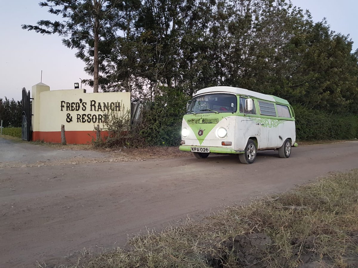 VWAclub's tweet photo. To friendships.... family.... and keeping classics on the road! https://t.co/lO3ArLyMWr