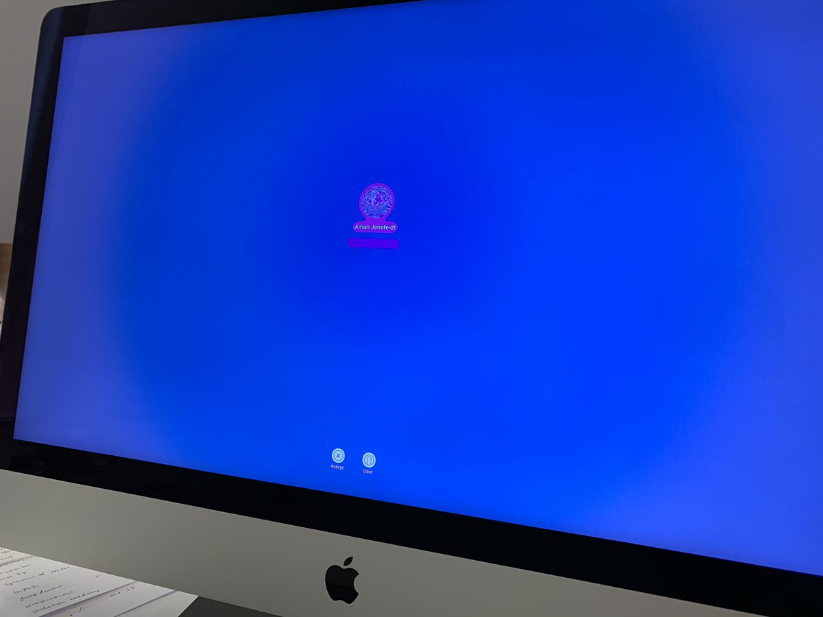Jenefeldt's tweet photo. Anyone seen this before? #apple #imac in sleep mode starts it self and shopping this nice artwork. Ideas? https://t.co/oF0M45G0eN