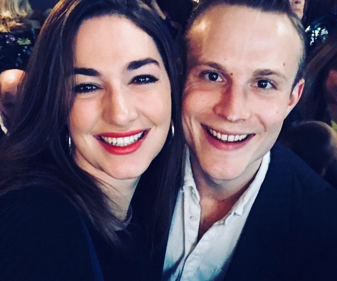 Incredibly proud of the Collective Rage team - finalist for Best Production <a href="/OffWestEndCom/">OffWestEnd | The Offies</a> awards 2019. We had a lion party <a href="/CollectiveRage/">Collective Rage 🥊</a> <a href="/NikolasHolttum/">Nikolas Holttum</a> @Wellshallwego <a href="/GenesisLynea/">Genesis Lynea</a> <a href="/claudiablunt/">Claudia Blunt Casting</a> #SaraStewart &amp; #BeaRomilly. Missing @lucy_muck @JohnnieFiori &amp; @LexiClareNZ 🦁🥊