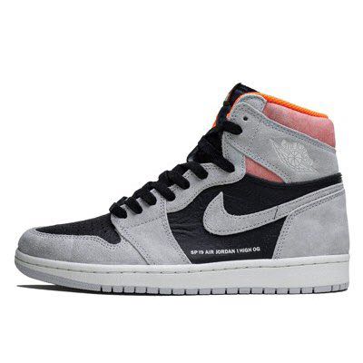 vibeca_'s tweet photo. 555088-018 AIR JORDAN 1 RETRO HIGH OG NEUTRAL GREY HYPER CRIMSON
今回は抽選でUS9 1足のみとなります🎁
定価の17280円＋送料とさせていただきます。
応募方法
フォロー&amp;リツイートで応募完了とさせて頂きます。
抽選の度にフォローアンフォローを繰り返す方、転売垢は除外させていただきます👟 https://t.co/3idx0OTnQb