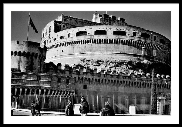 elarogantte's tweet photo. Check out this new framed print Photo  that I uploaded to https://t.co/j5savd2698! https://t.co/NErcB3dmbT #Rome #Italy #Italia #travel #photography #photographer #CASTLE #stAngelo #Simona https://t.co/FrA1INXPWb