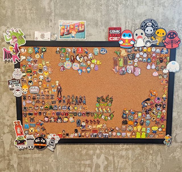 jayncoke's tweet photo. Pin board update!

#pincollecting #enamelpins 
#funko #bimtoy #lastresorttoys #abominabletoys #andrewbell #pinnyarcade #kidrobot #zenmonkeystudios #atomicrocket #figpin #pinboard https://t.co/YgY0P6KDFp https://t.co/NFq0Nx1sSy