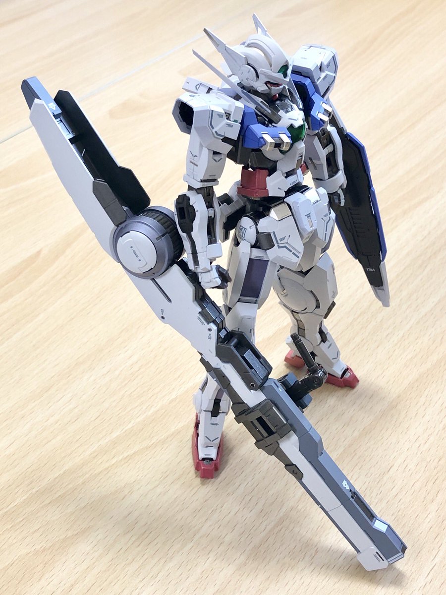 海老川兼武 デザインワークス発売中 Metal Build ガンダムアストレア プロトgnハイメガランチャー 打ち合わせで商品サンプルの写真撮らせて頂きました プロトgnハイメガランチャーが長いですw 2次受注受付中です よろしくお願い致します T